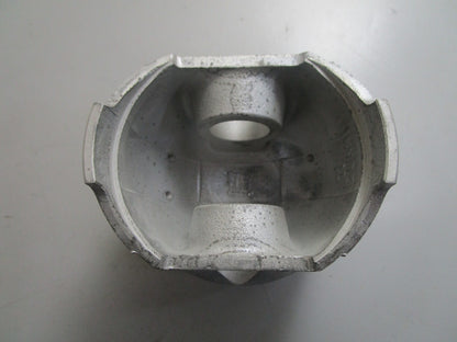 *NEW* 0820 Onan Piston 185-2428