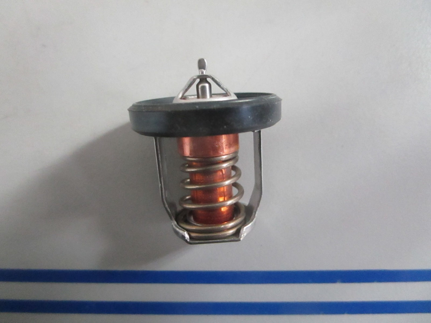 NEW OEM 17670-94J01 Suzuki Thermostat 0820