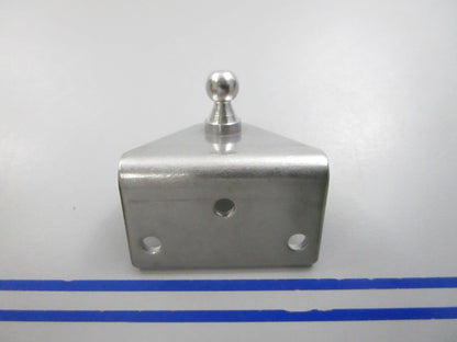 NEW 321582-1 Sea-Dog 90 Degree Wide Gas Lift Mount 0810