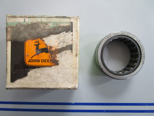 *NEW OEM* 0820 John Deere Spacer R72288