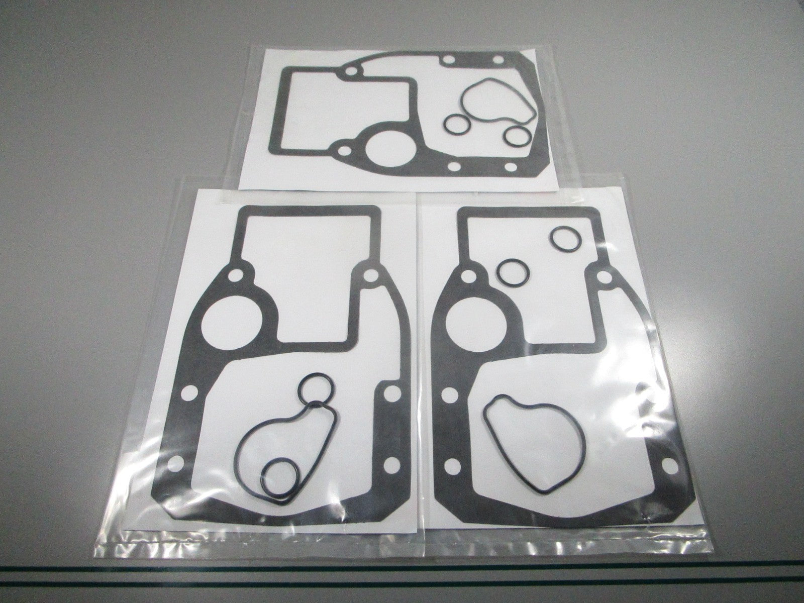 NEW OEM (LOT OF 3) 508105 0508105 OMC Cobra Outdrive Mounting Kit 0810