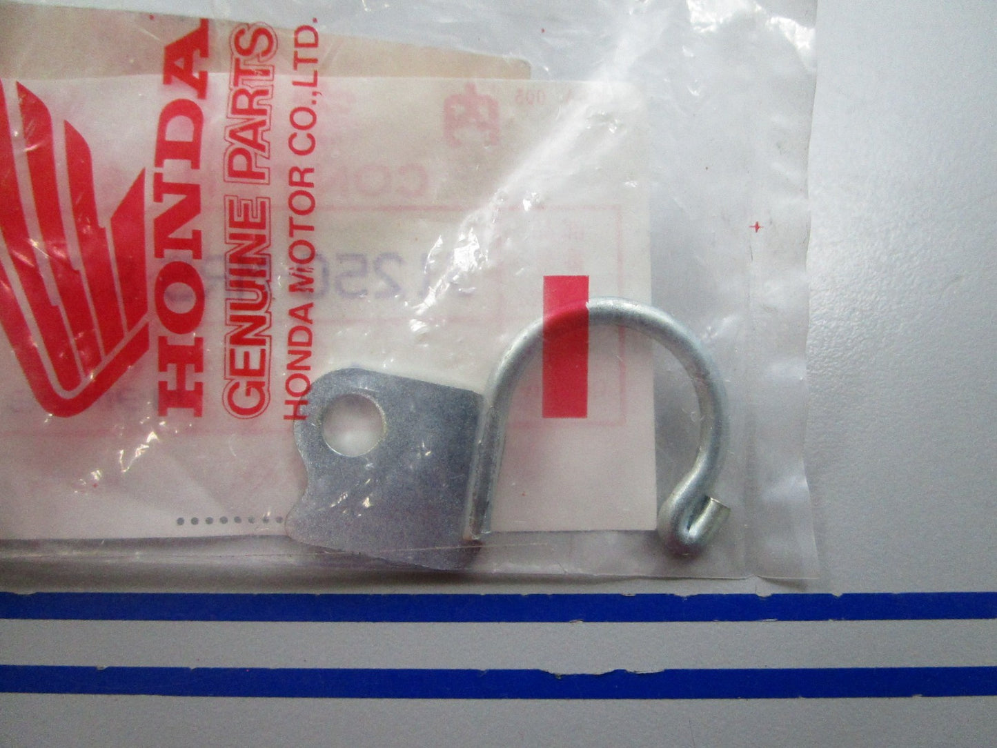 NEW OEM 31250-MR5-870 Honda Starter Cable Clamp 0810