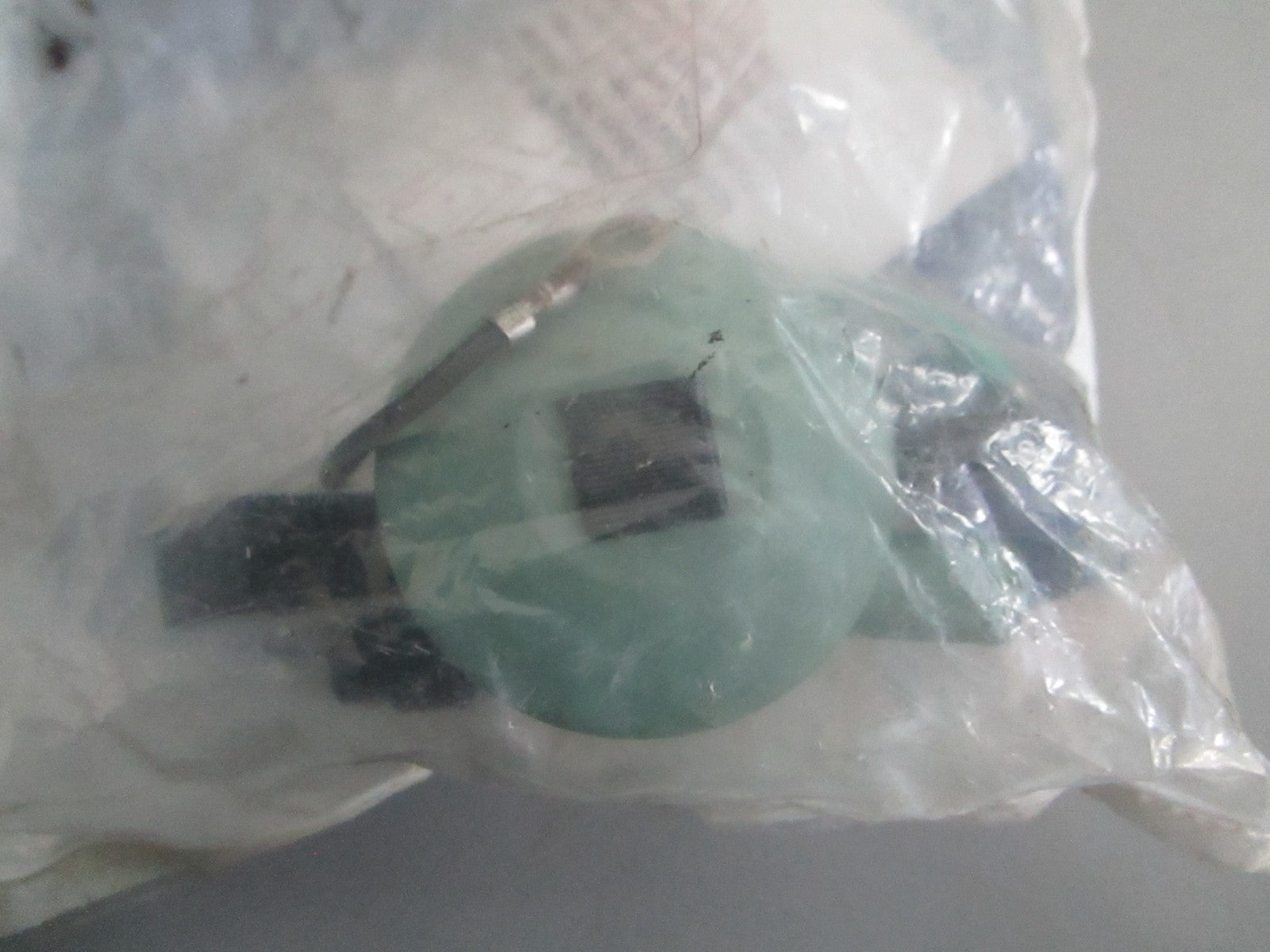 NEW 18-5181 Sierra Coil Rep: 582995 584477 Johnson/Evinrude 0820