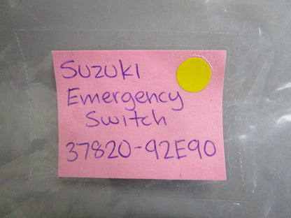 *NEW OEM* 0820 Suzuki Emergency Switch 37820-92E90