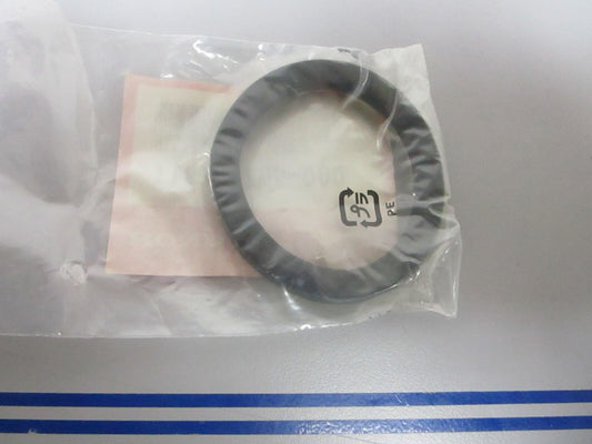 *NEW OEM* 0810 Honda Seal 11831-ZW5-000