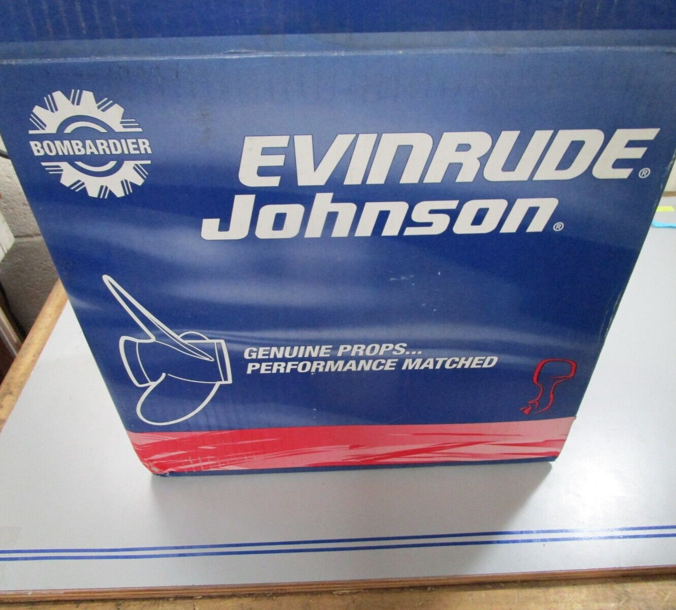 *NEW OEM* 0820 OMC Johnson Evinrude 40-75HP 11½×19 RH Propeller 176423 0176423