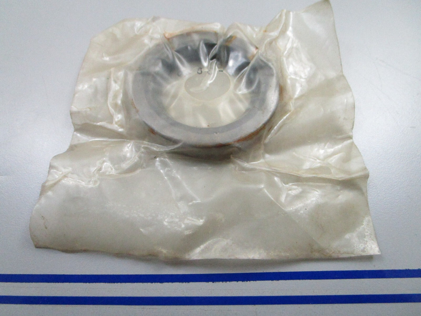 *NEW OEM* 0810 Mercury Quicksilver Seal 26-38294