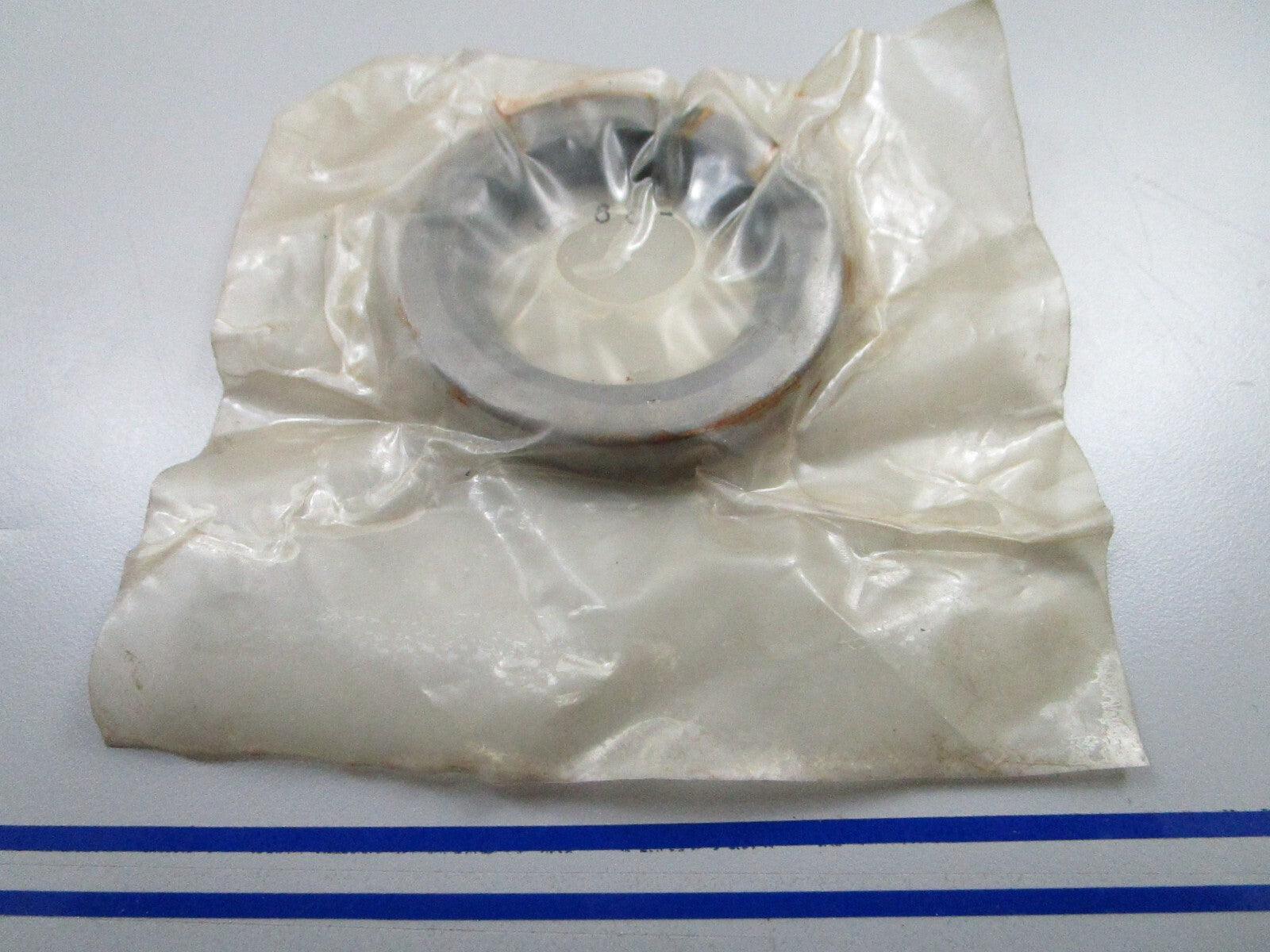 *NEW OEM* 0810 Mercury Quicksilver Seal 26-38294