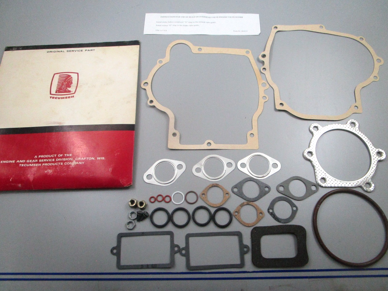 *NEW OEM* 0810 Tecumseh Gasket Set 35331B