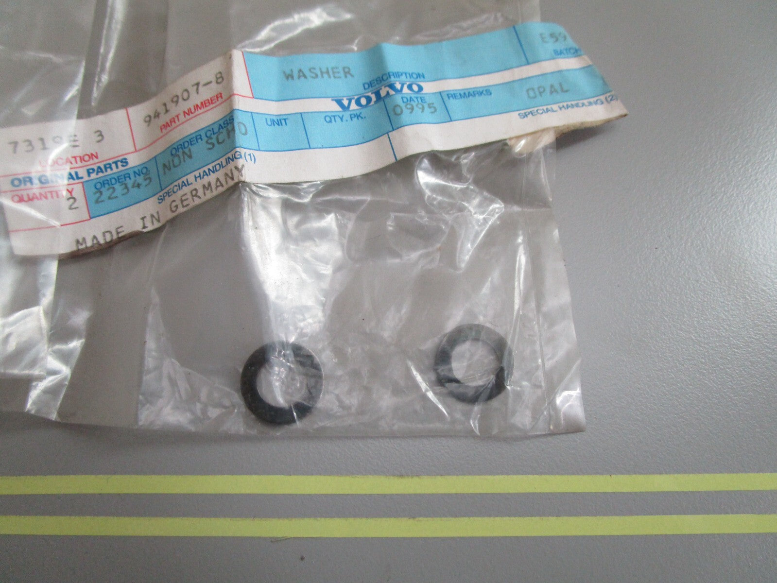 *NEW OEM* (LOT OF 2) 0810 Volvo Penta Washer 941907