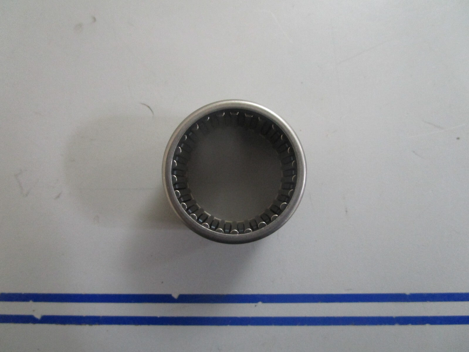 *NEW OEM* 0810 Volvo Penta Needle Bearing 184654