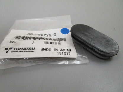 *NEW OEM* 0810 Tohatsu Grommet 3BJ-66226-0 3BJ66260