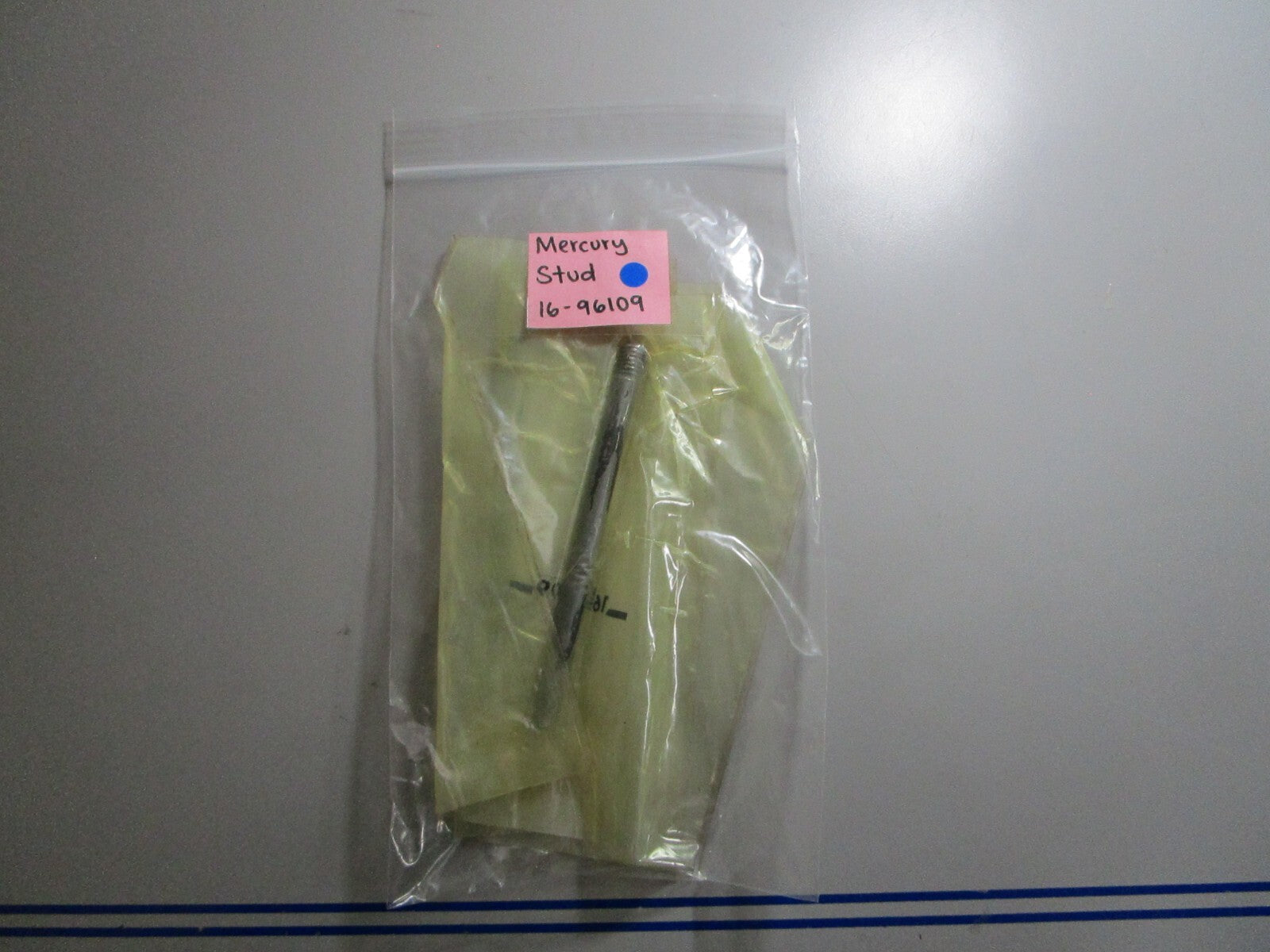 *NEW OEM* (LOT OF 2) 0810 Mercury Quicksilver Stud 16-96109