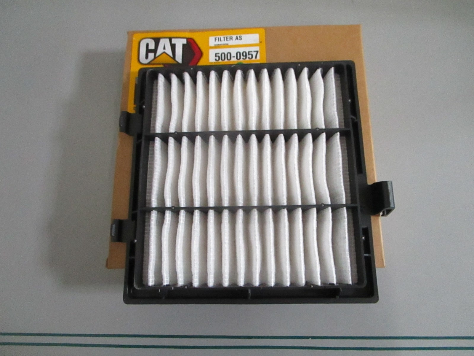 CAT NEW OEM Standard Cabin Air Filter 500-0957 Excavator 312 313 320 330 0820