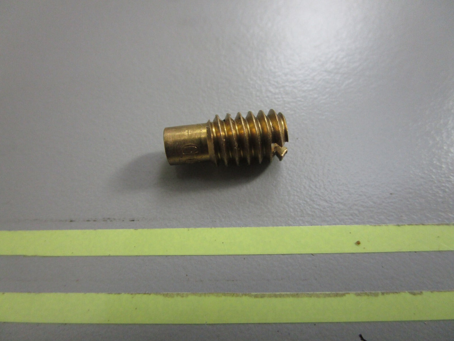 *NEW OEM* 0810 OMC Johnson Evinrude Orifice 324020 0324020