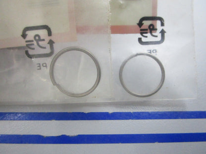 NEW OEM (LOT OF 2) 90661-HC4-006 Honda Piston Clip 0810