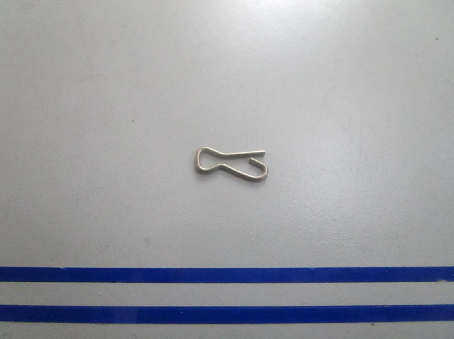 *NEW OEM* 0810 OMC Johnson Evinrude Clip 5030575