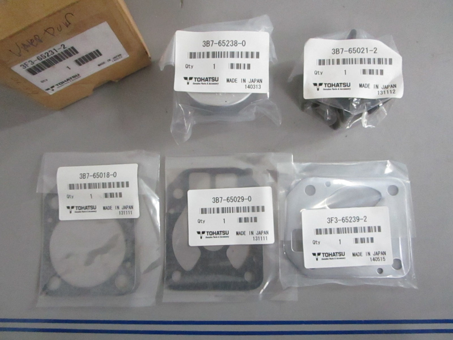 NEW OEM 3F3-65231-2 Tohatsu Water Pump Repair Kit 0820