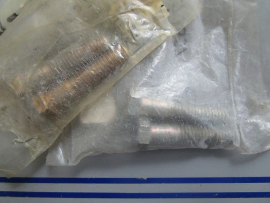 *NEW OEM* (LOT OF 4) 0810 Mercury Quicksilver Screw 10-73657