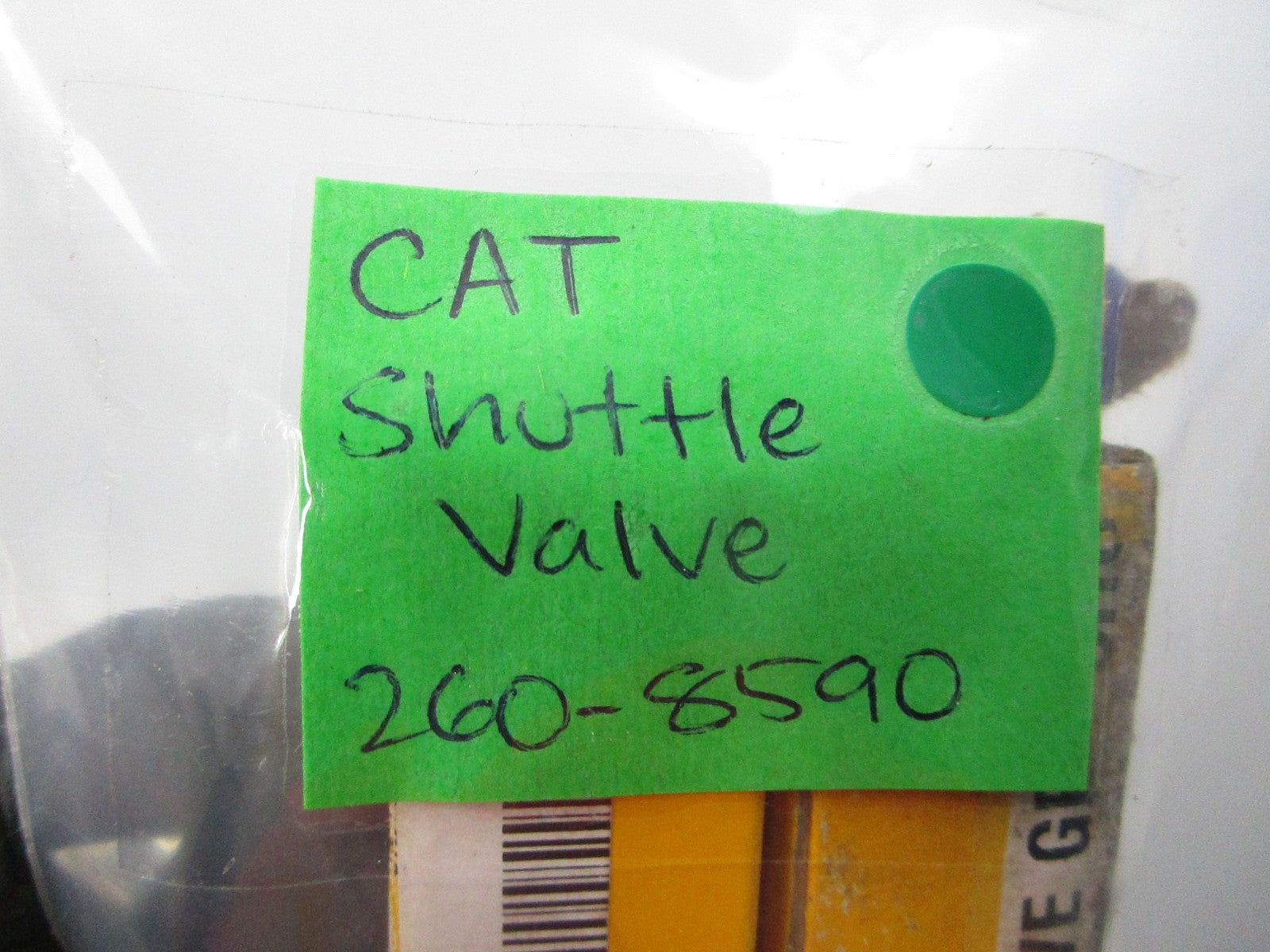NEW OEM 260-8590 CAT Shuttle Valve 0810