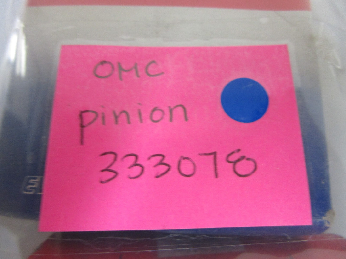 *NEW OEM* 0810 OMC Johnson Evinrude Pinion 333078 0333078