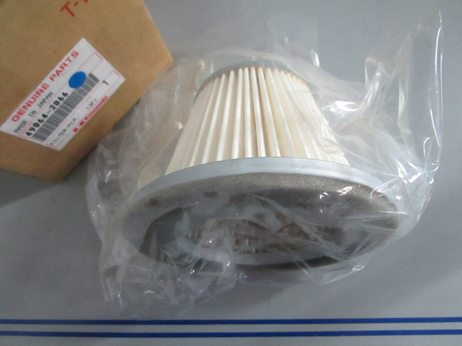 *NEW OEM* 0820 Kawasaki Air Filter 49064-2066