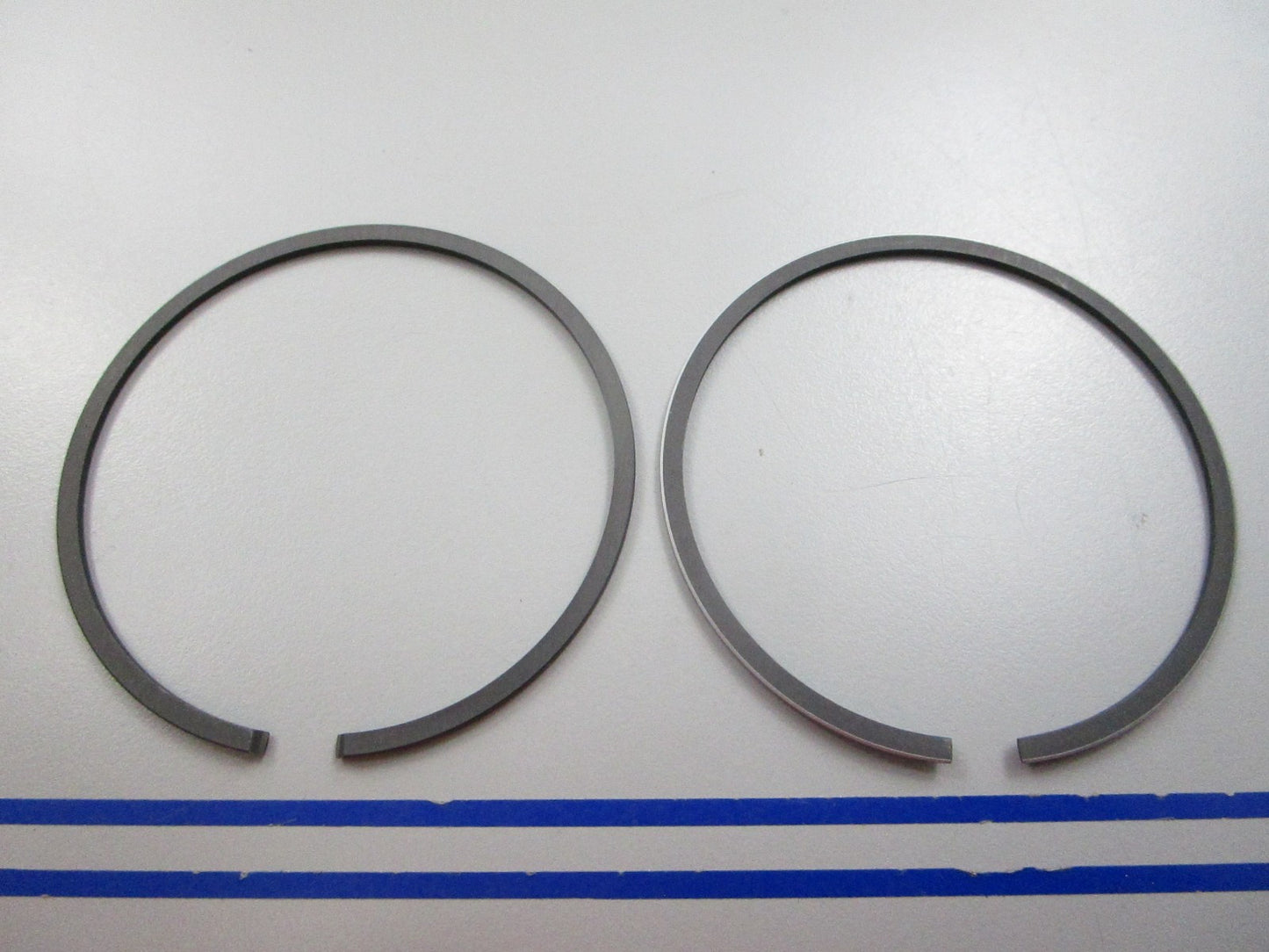 NEW OEM 12140-96301-000 Suzuki 2 Piston Ring Set 0810