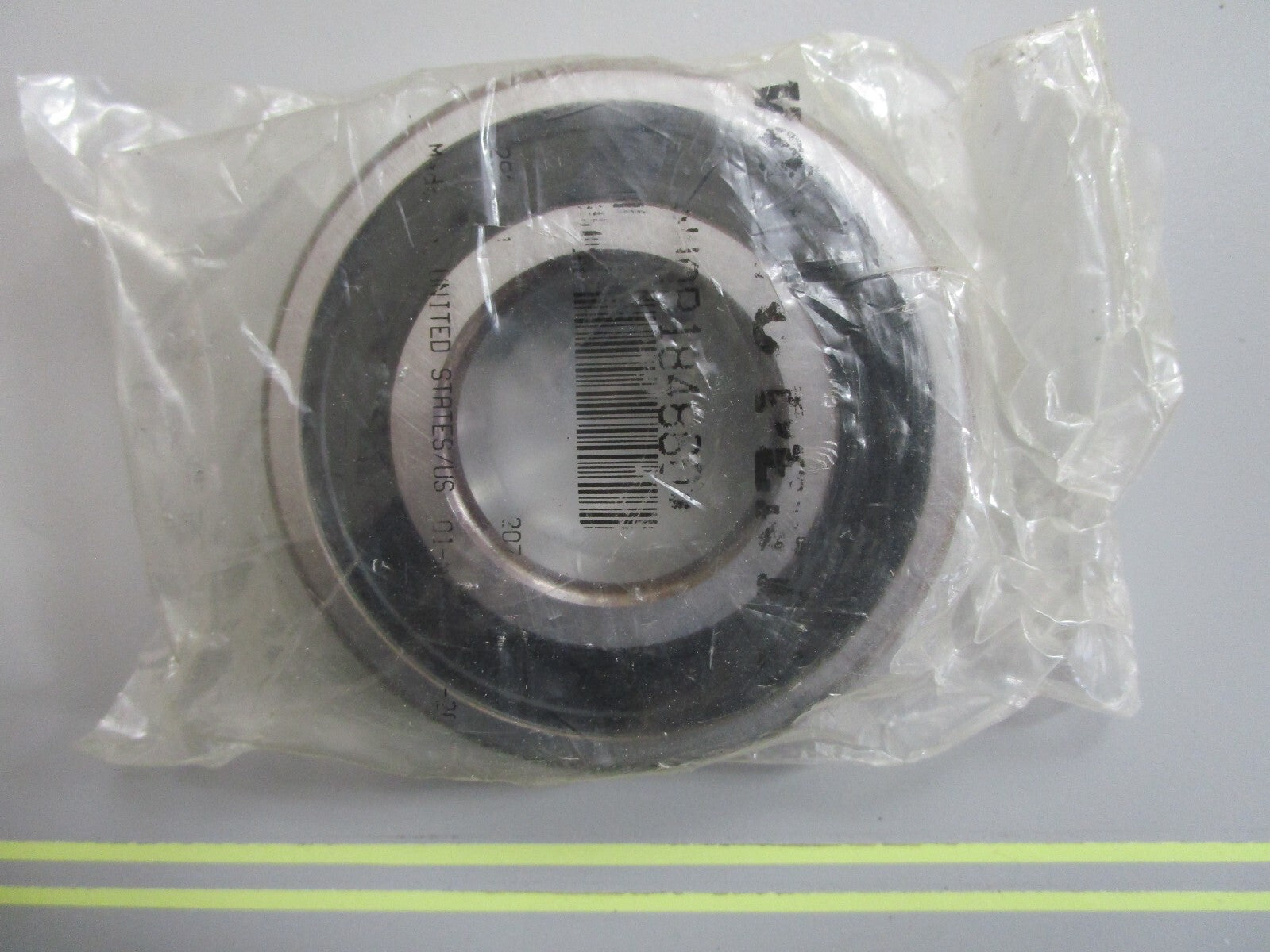 *NEW OEM* 0820 Volvo Penta Ball Bearing 184860