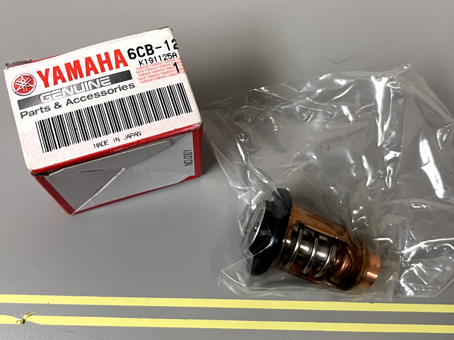 *NEW OEM* 0720 Yamaha Thermostat 6CB-12411-10-00