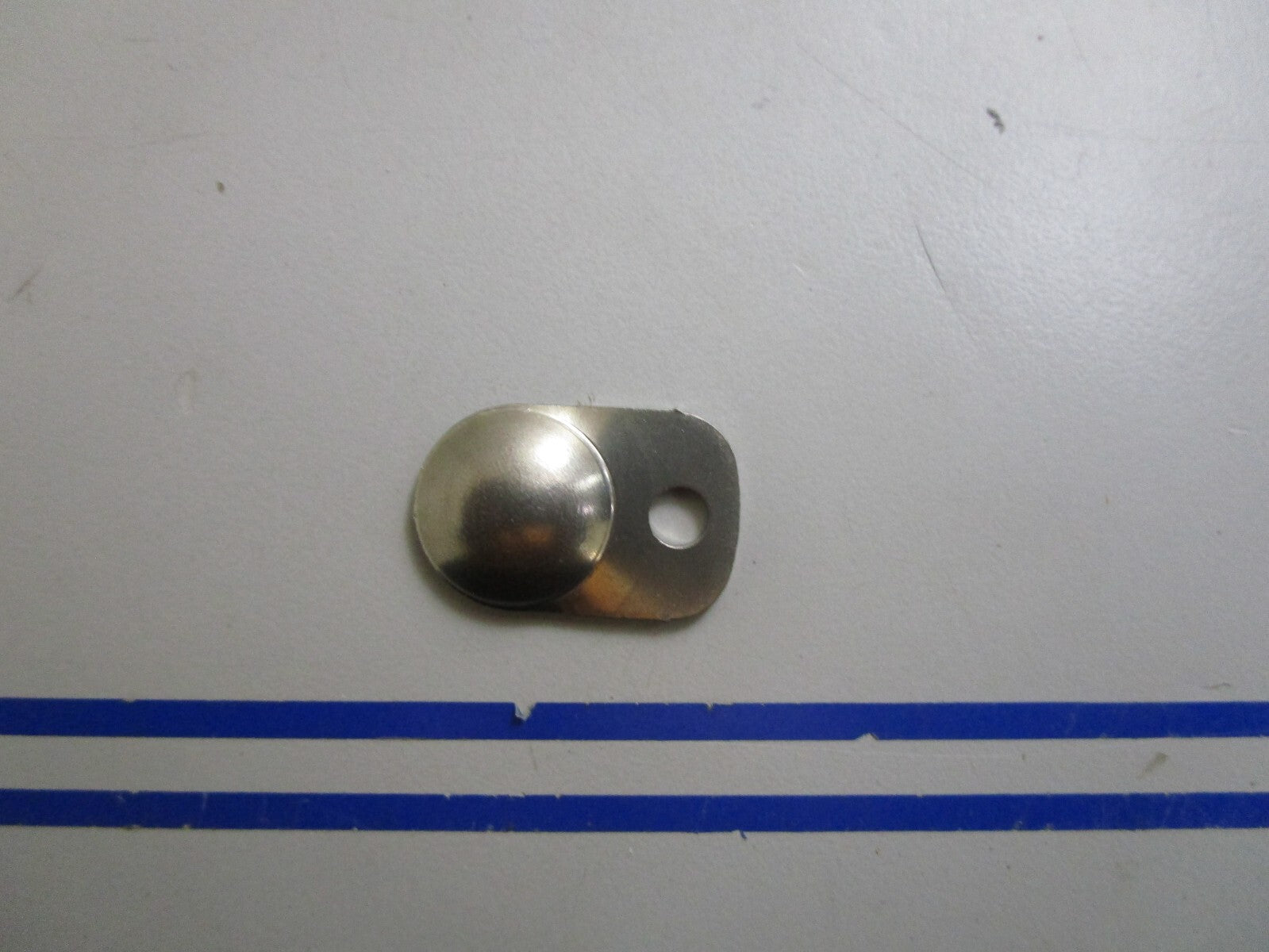 *NEW OEM* 0810 Mercury Force Retainer F523930