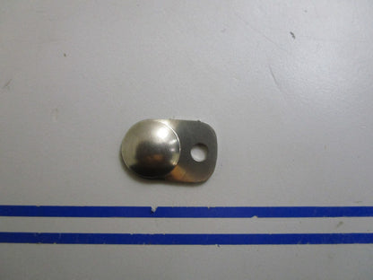 *NEW OEM* 0810 Mercury Force Retainer F523930