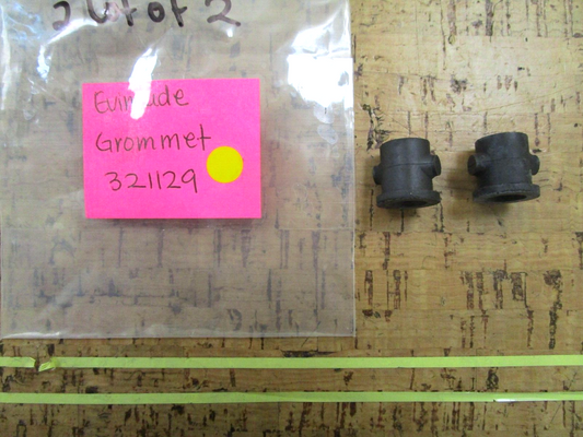 *NEW OEM* (LOT OF 2) 0750 OMC Johnson Evinrude GROMMET 321129 0321129