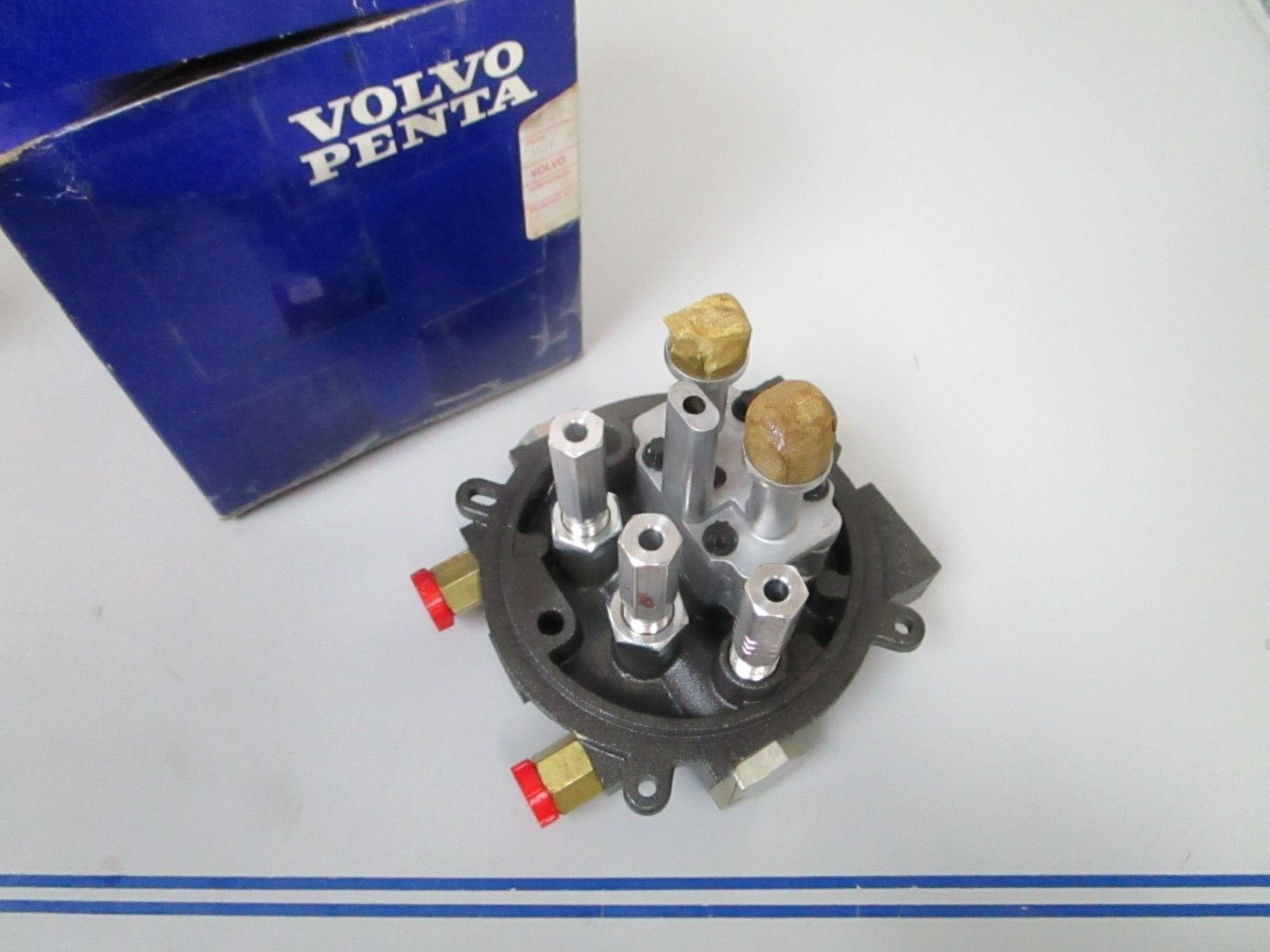 *NEW OEM* 0720 Volvo Penta Trim Pump Adapter Motor 3858074