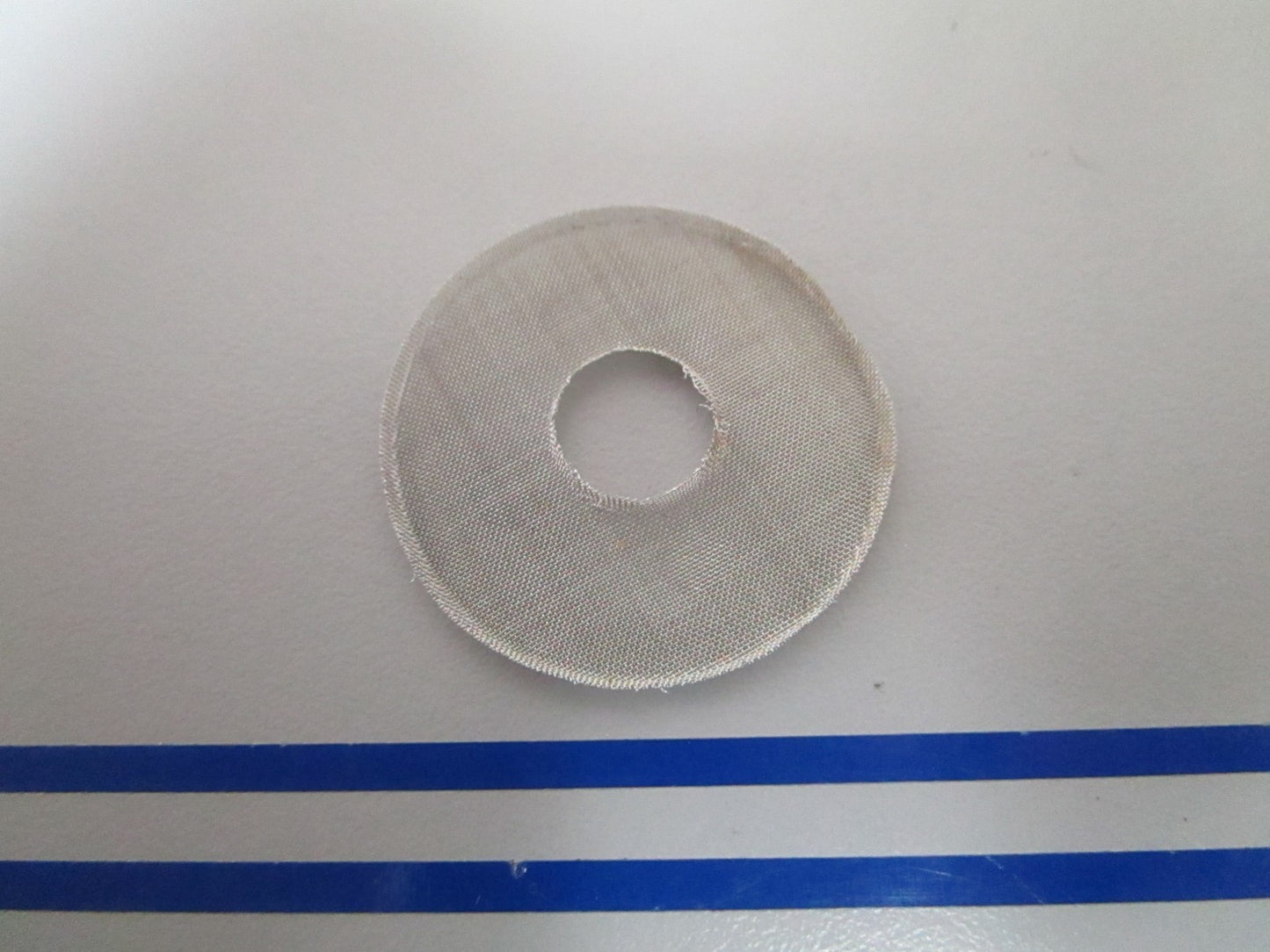 NEW OEM 312675 0312675 OMC Johnson Evinrude Fuel Pump Filter 0810