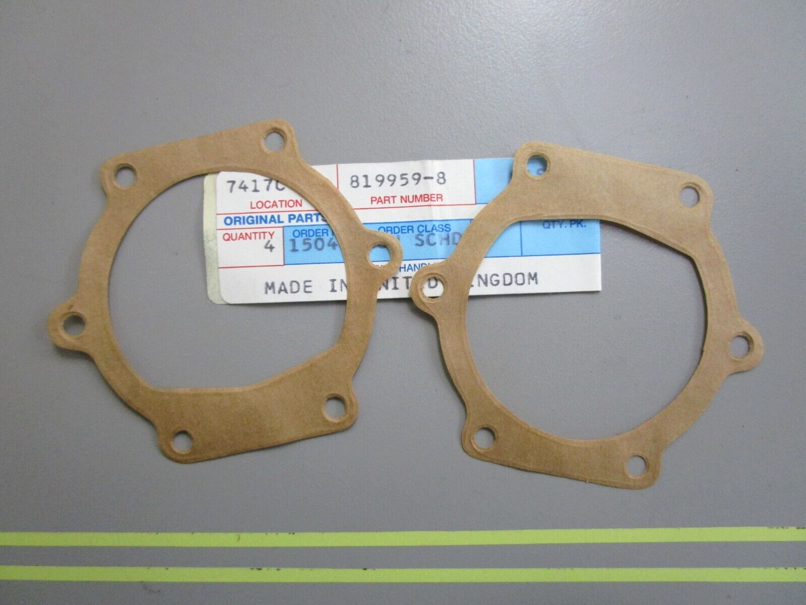 *NEW OEM* (LOT OF 2) 0810 Volvo Penta Gasket 819959