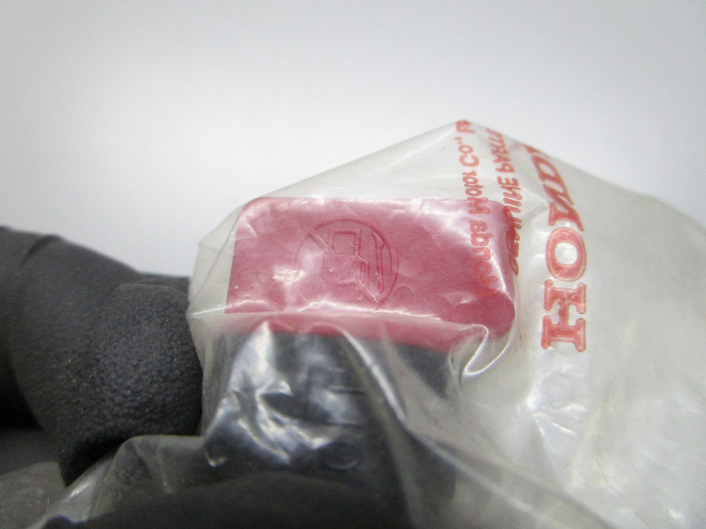 *NEW OEM* 0810 Honda Petcock Assembly 16950-ZG9-000