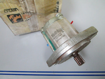 NEW OEM 121201 Crown Hydraulic Pump 0720