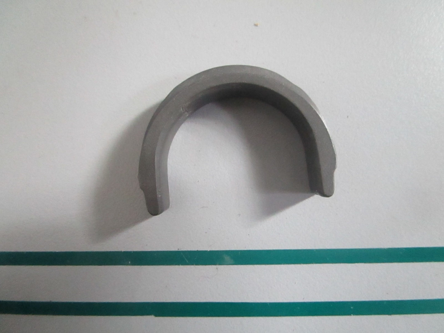 NEW OEM 325014 0325014 OMC Johnson Evinrude Clutch Dog Cradle 0820