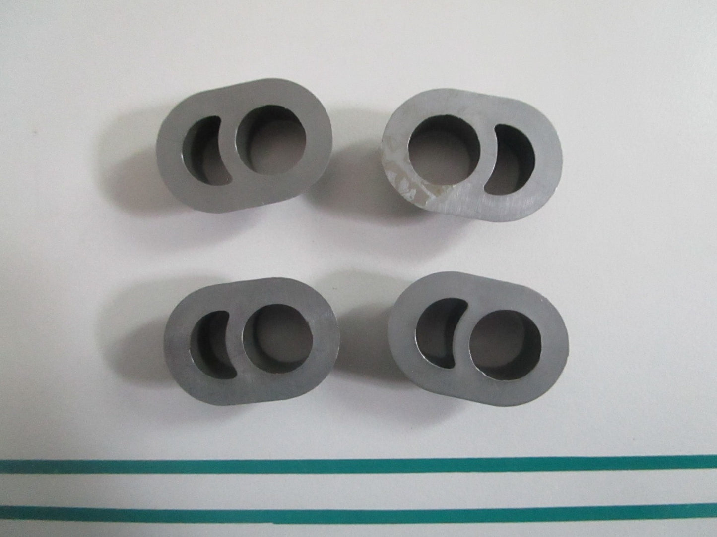 NEW OEM (LOT OF 4) 293900010 Sea-Doo Venturi Plastic Bushing 0820