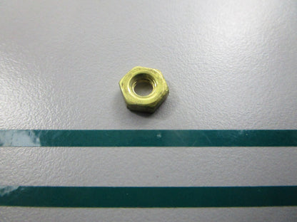 NEW OEM 125410 0125410 OMC Johnson Evinrude Nut 0810