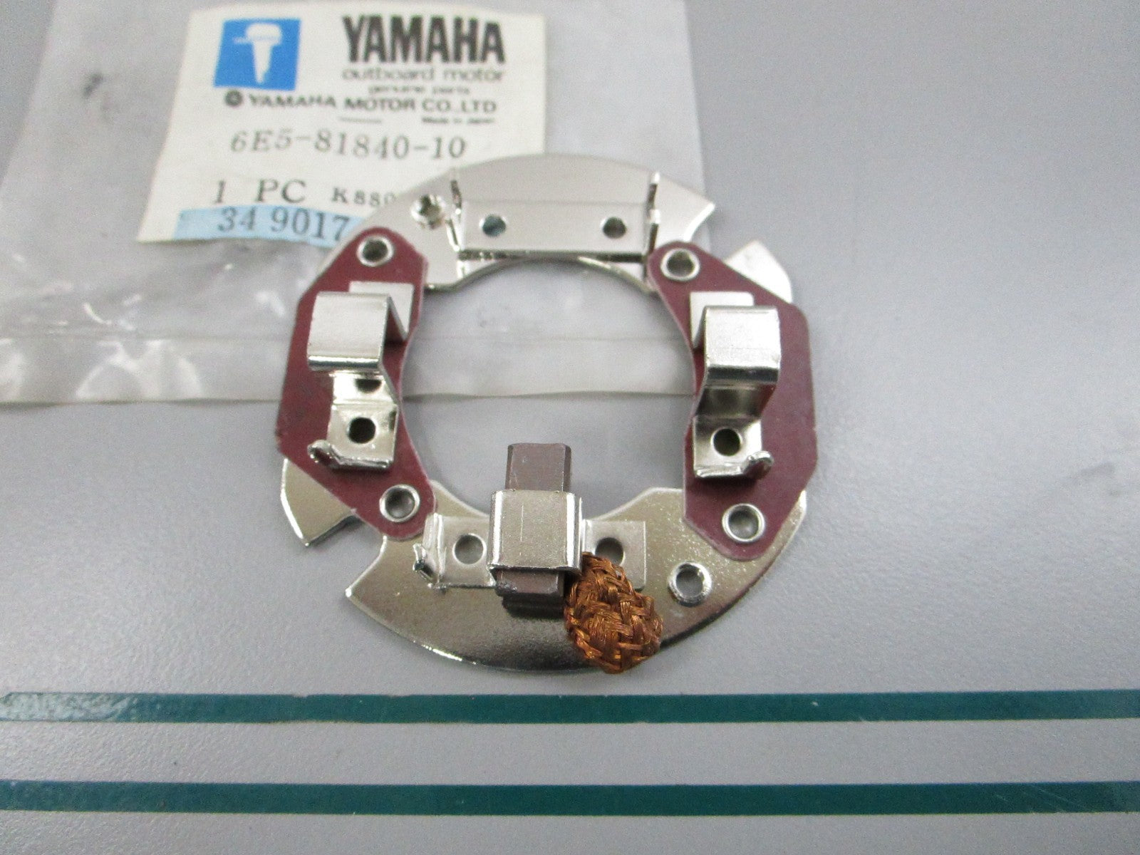 NEW OEM 6E5-81840-10-00 Yamaha Starter Brush Holder Assembly 0810
