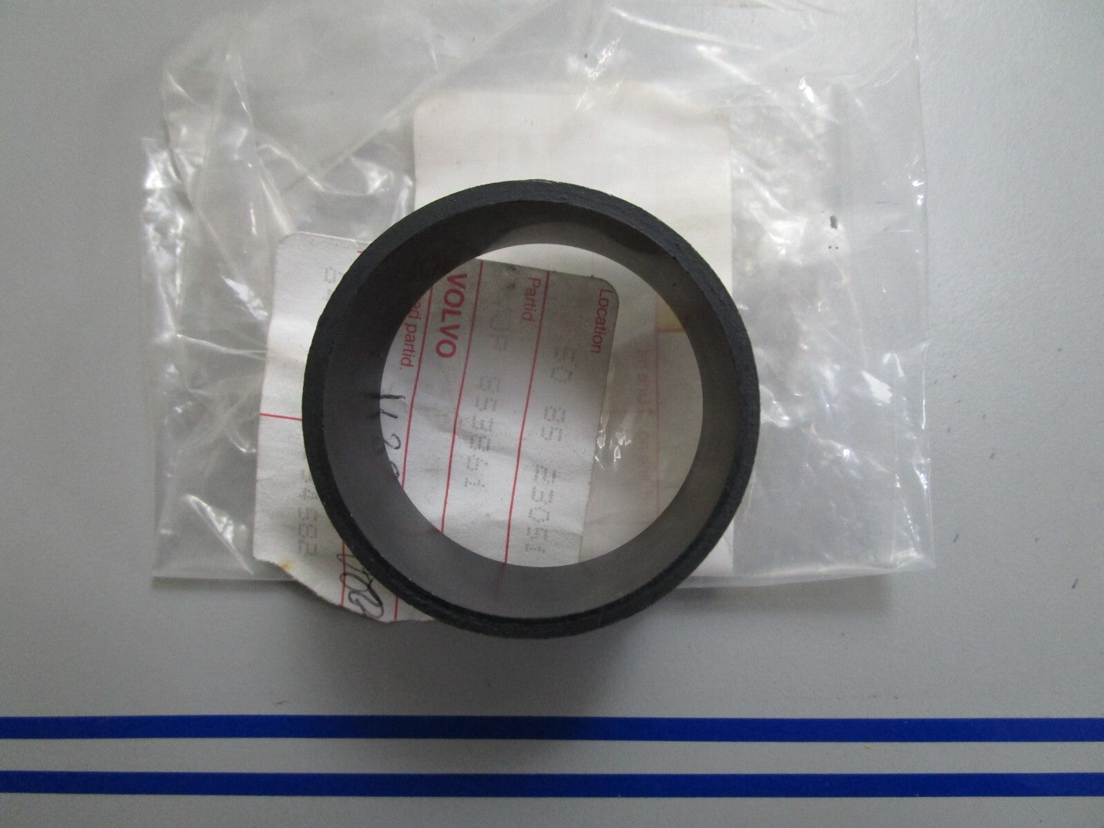 *NEW OEM* 0720 Volvo Penta Bushing 853861