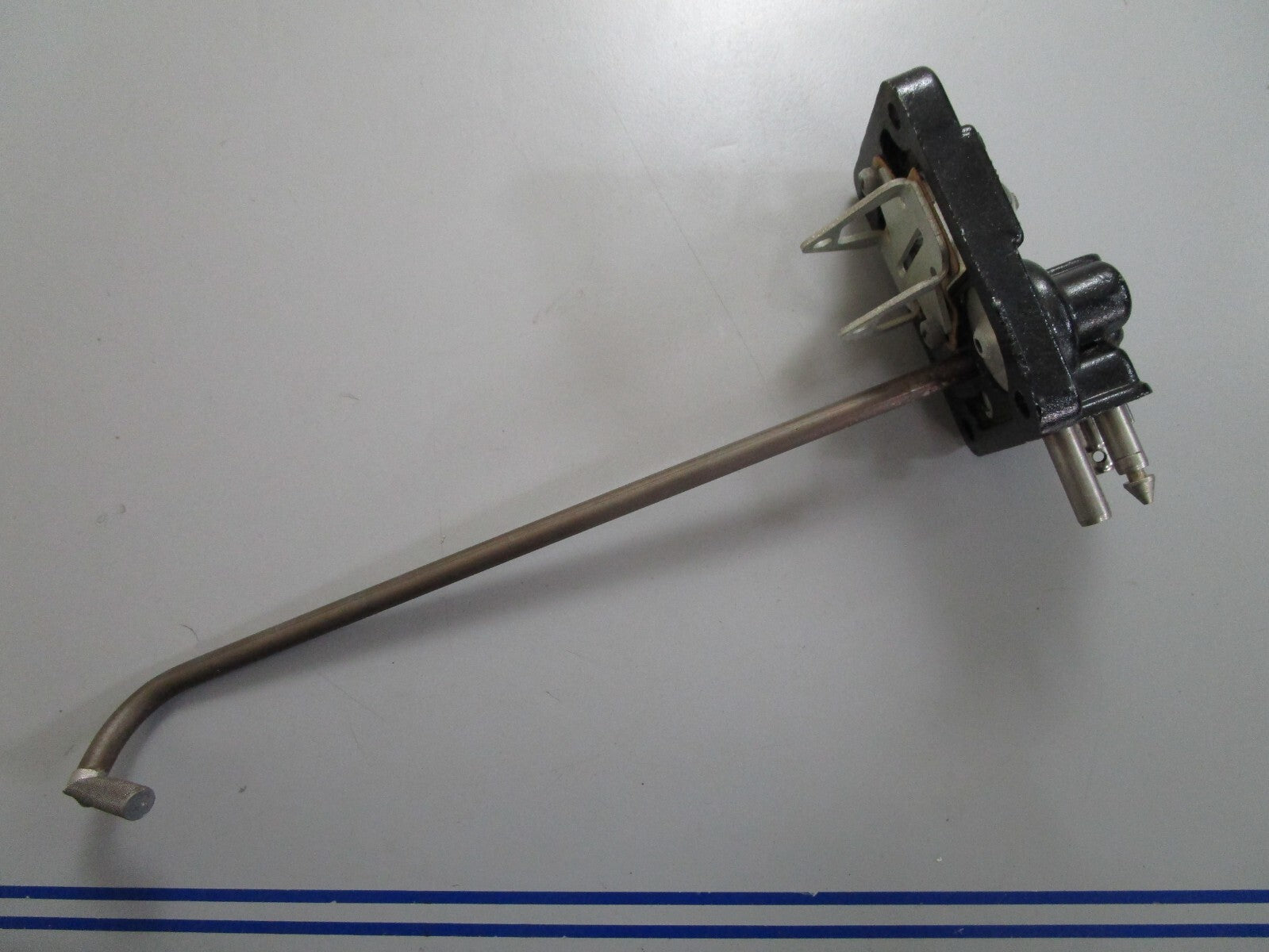 *NEW OEM* 0820 OMC Johnson Evinrude Fuel Housing 380397 0380397