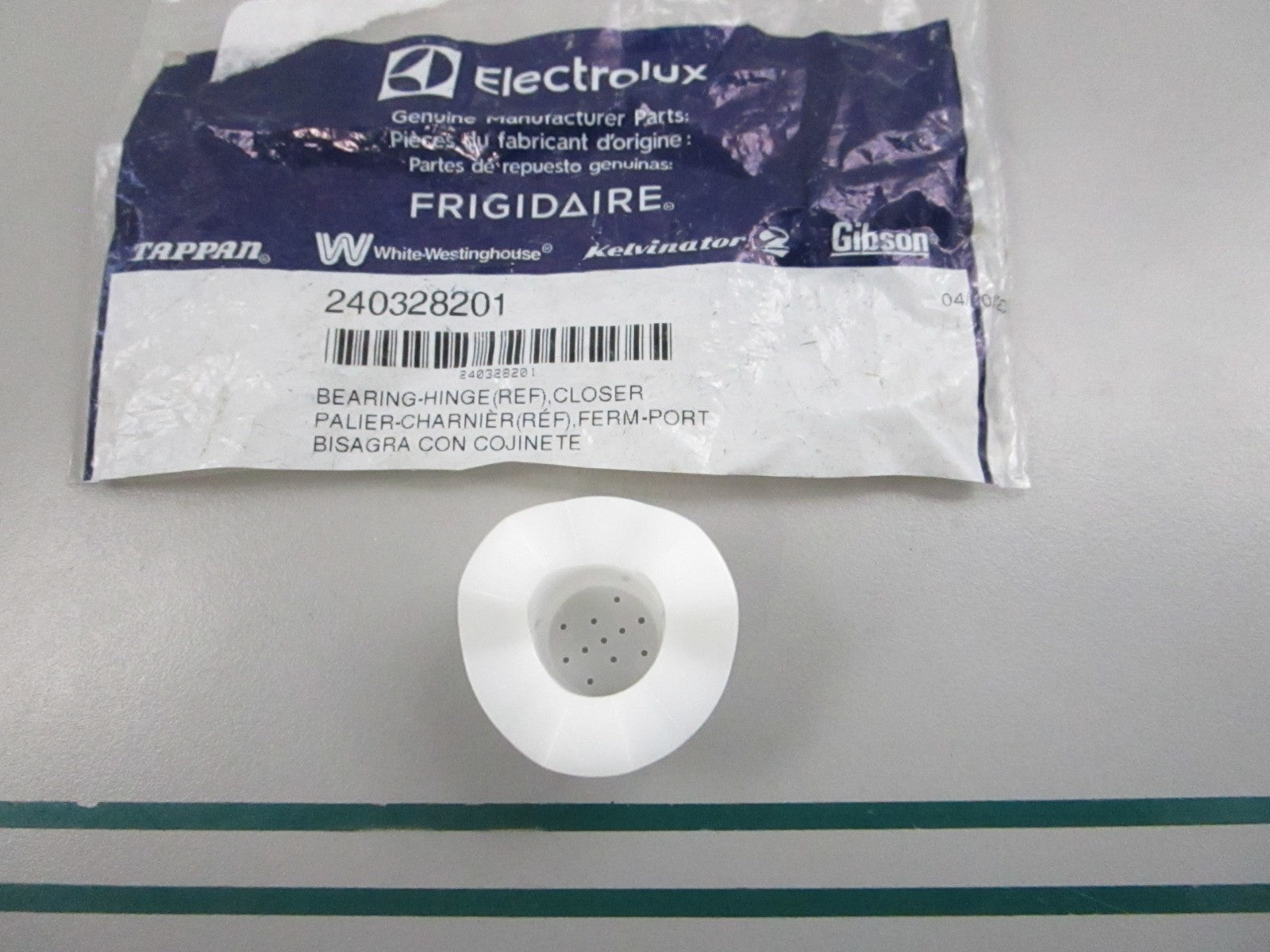 NEW OEM 240328201 Electrolux Hinge Bearing 0810