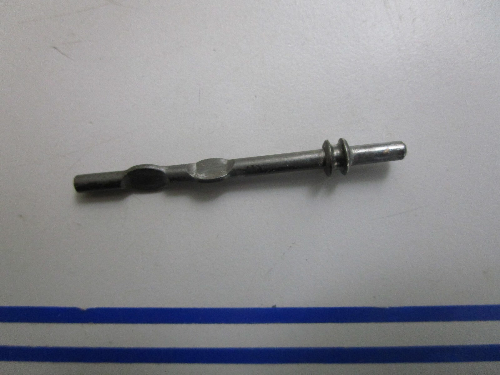 *NEW OEM* 0810 Mercury Quicksilver Adaptor 23069