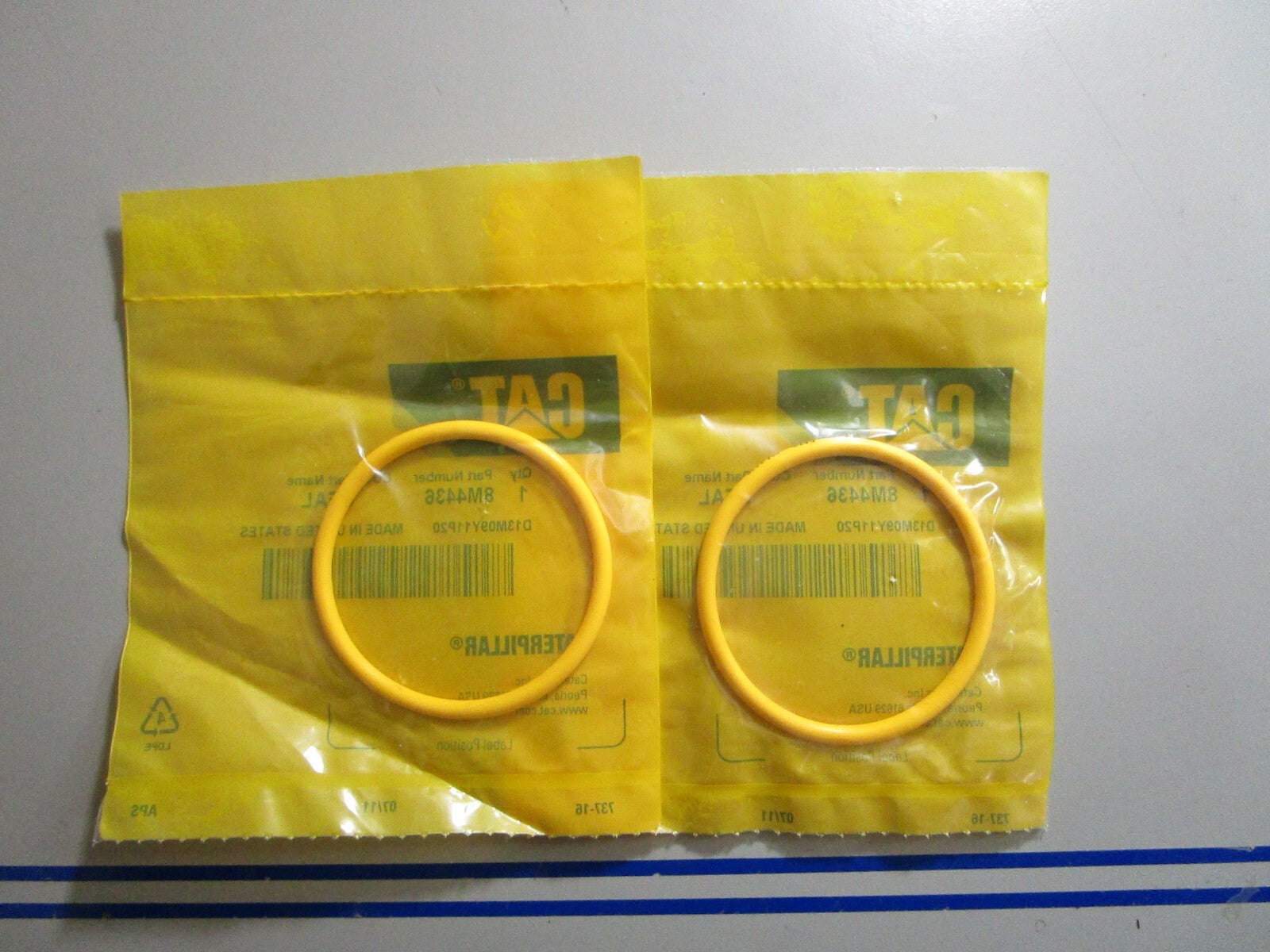 *NEW OEM* (LOT OF 2) 0810 Caterpillar Seal 8M-4436