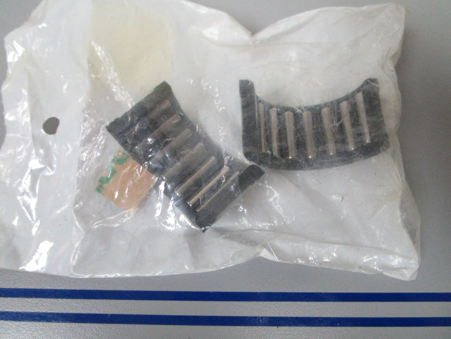 NEW RL1352 Replaces: 318252 18-1352 31-02763 Red Line Bearing  0810
