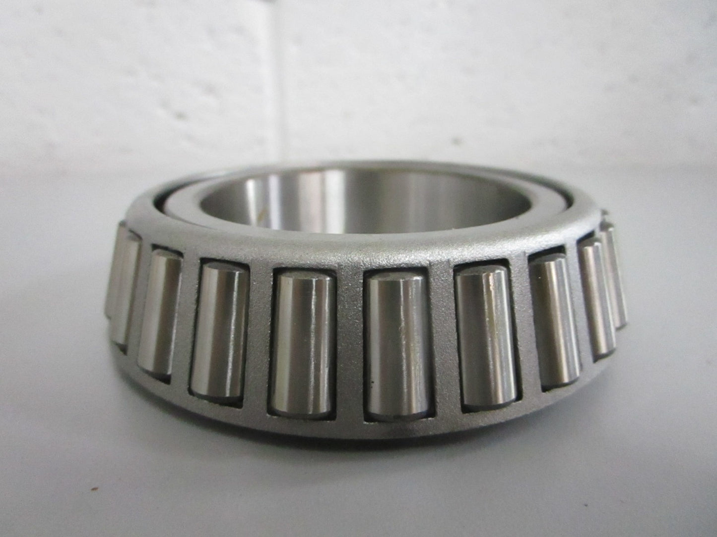 NEW OEM JD-7394 John Deere Tapered Roller Bearing 0820