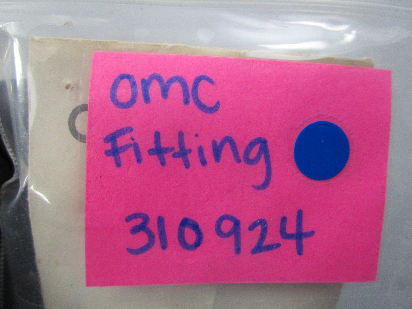 NEW OEM 310924 0310924 OMC Johnson Evinrude Fitting 0810