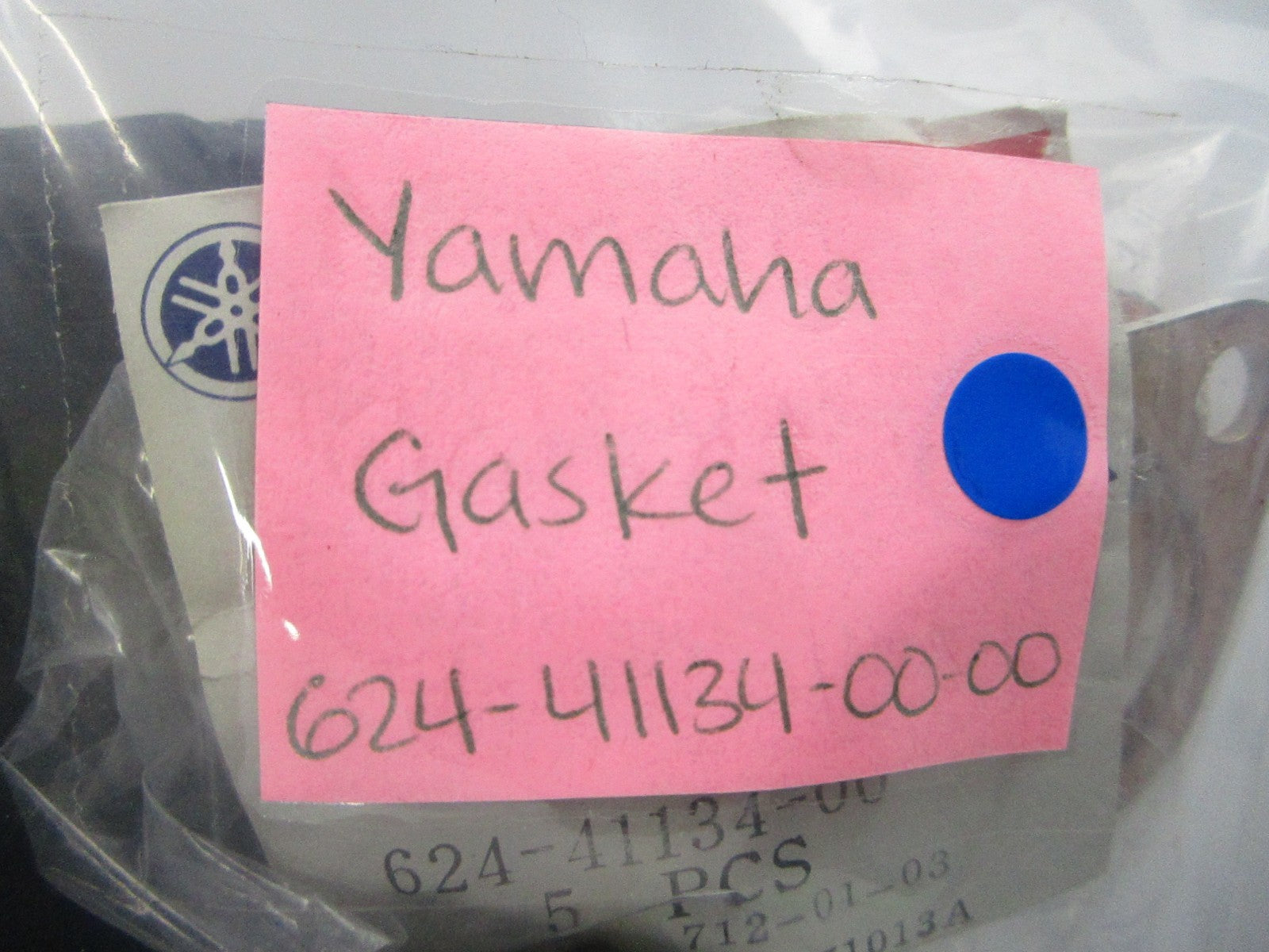 NEW OEM (LOT OF 5) 624-41134-00-00 Yamaha Gasket 0810